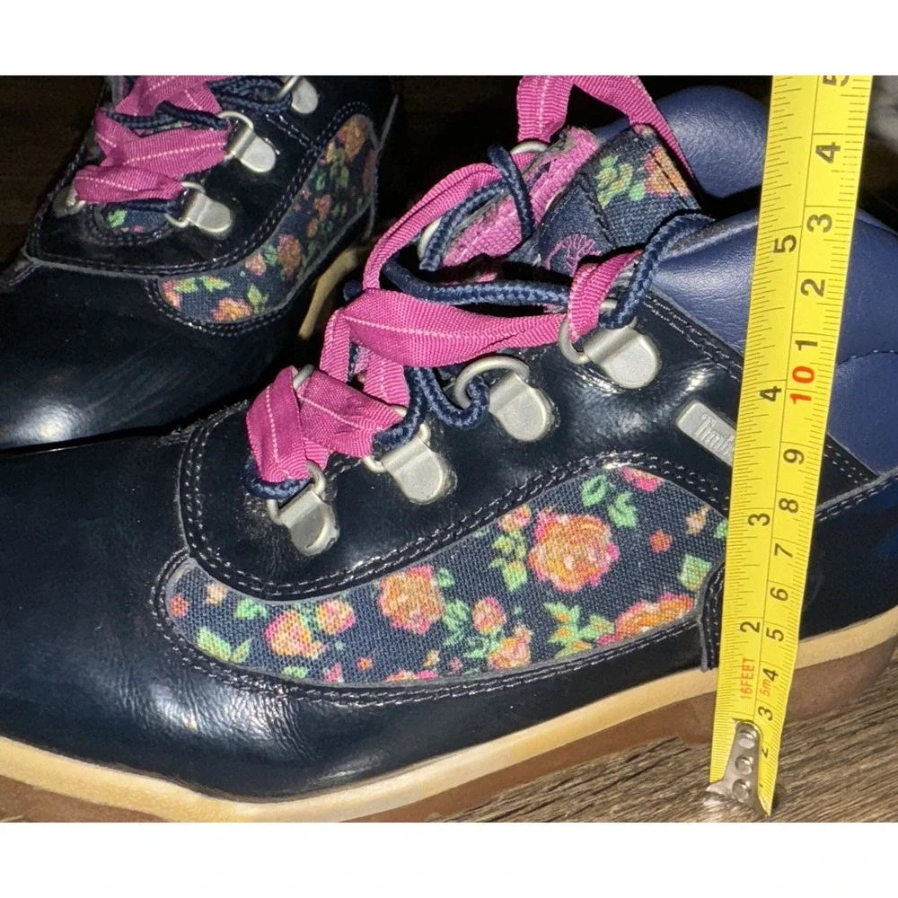 Timberland Classic Floral Boots Navy Pink Laces Logo Little Kids 2.5  EU 34.5